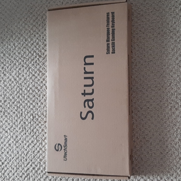 Utech Smart Backlit Gaming Keyboard - Picture 9 of 12